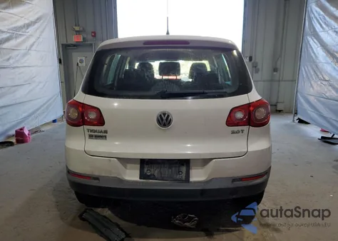 2011 Volkswagen Tiguan S from USA, damaged, VIN WVGCV7AX9BW513004